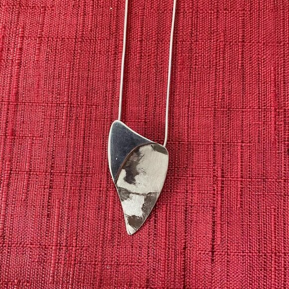 Jessie Senecal Handmade Sterling Silver "Daisy" Necklace - Picture 1 of 5